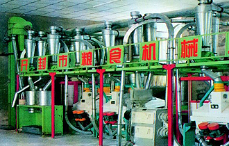 产品名称：日加工玉米50-150吨成套机械设备
产品型号：
产品规格：